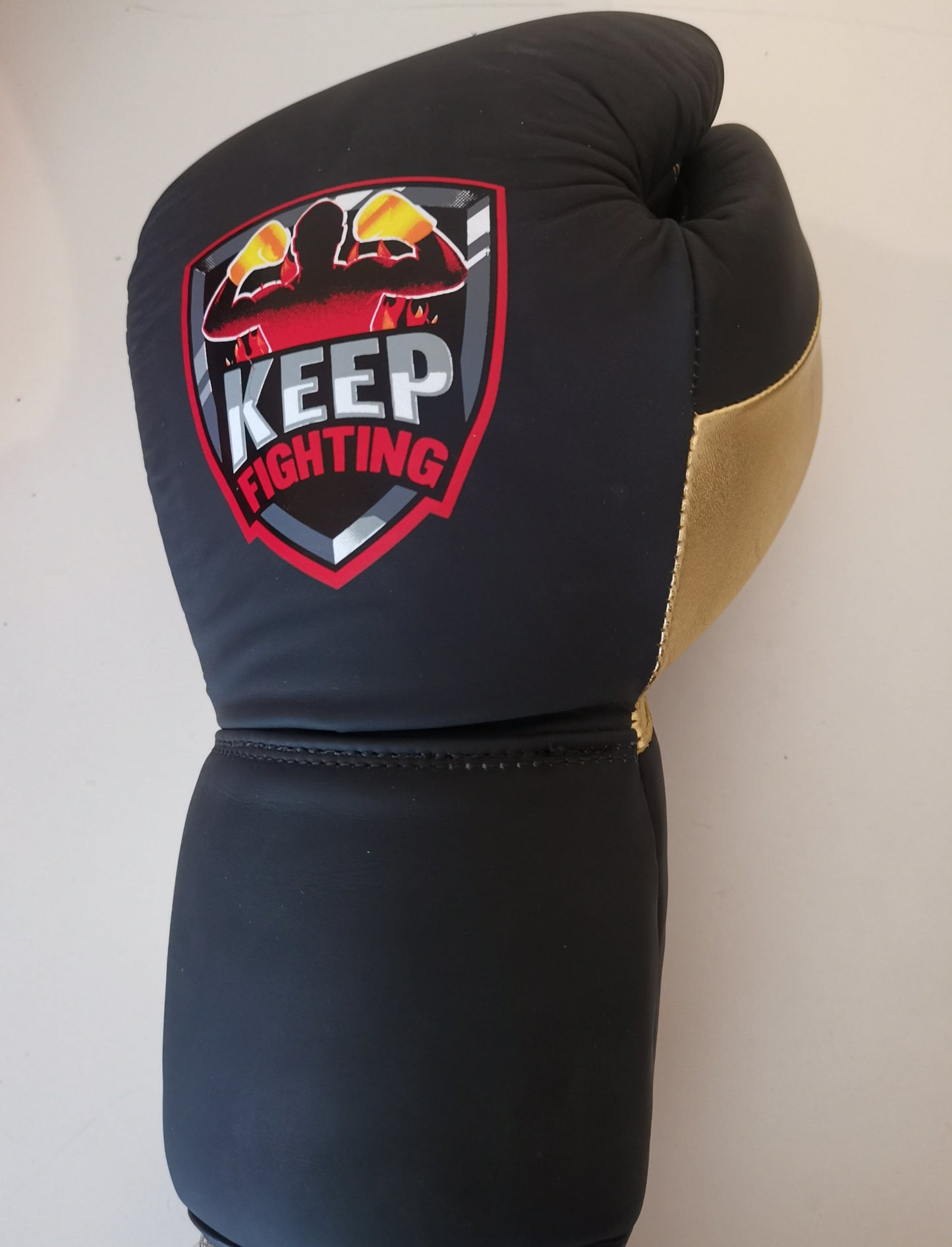 lace boxing gloves